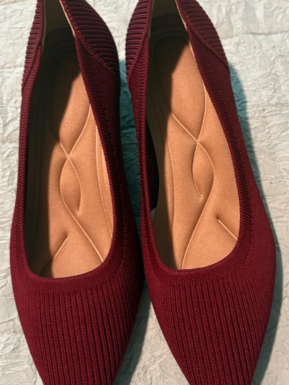 Women’s Pointed Toe Knit Pumps — Wine Red
